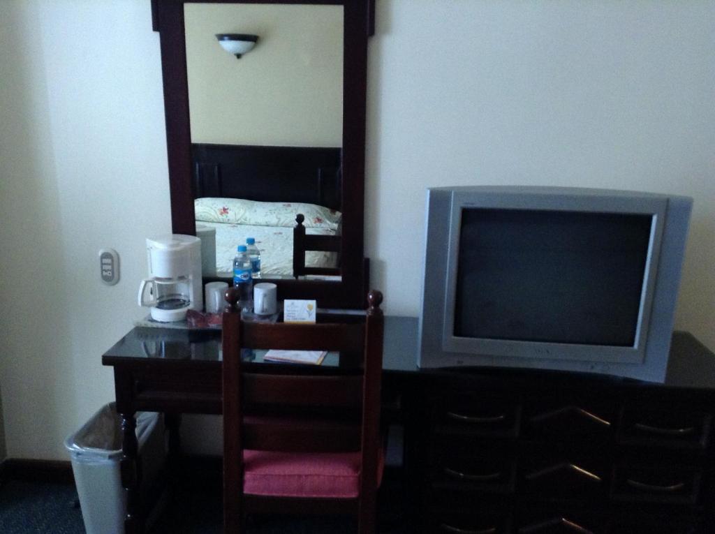 Hotel Real De Uruapan Uruapan  Værelse billede