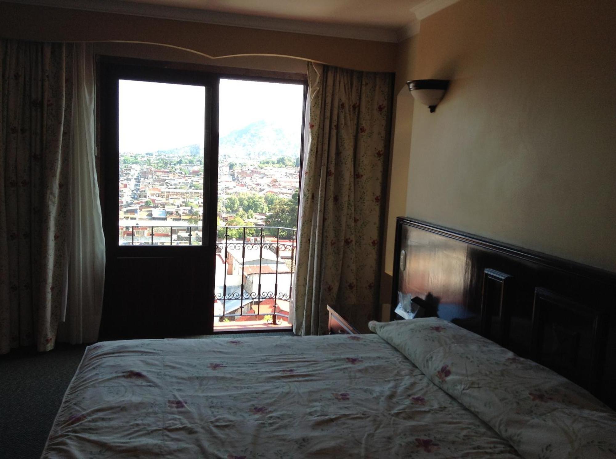 Hotel Real De Uruapan Uruapan  Eksteriør billede