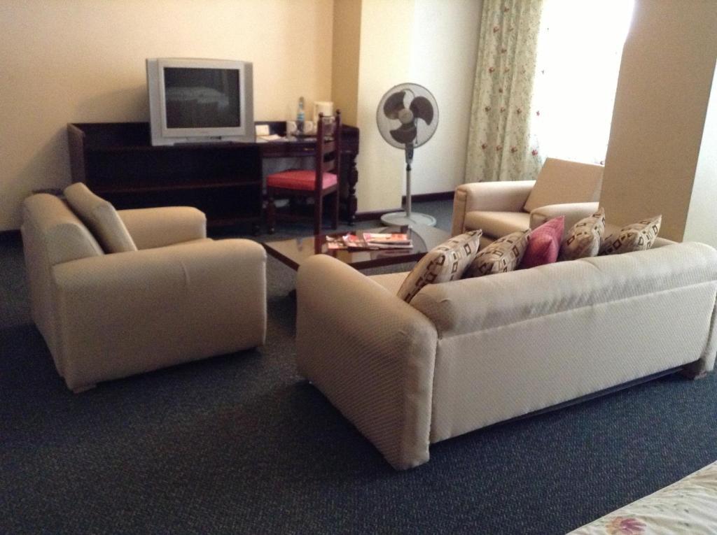 Hotel Real De Uruapan Uruapan  Værelse billede